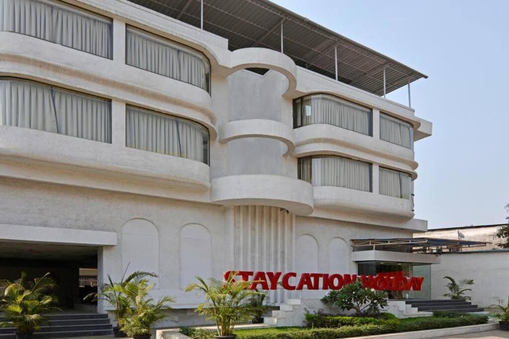 Staycation Holiday Navi Mumbai Luaran gambar