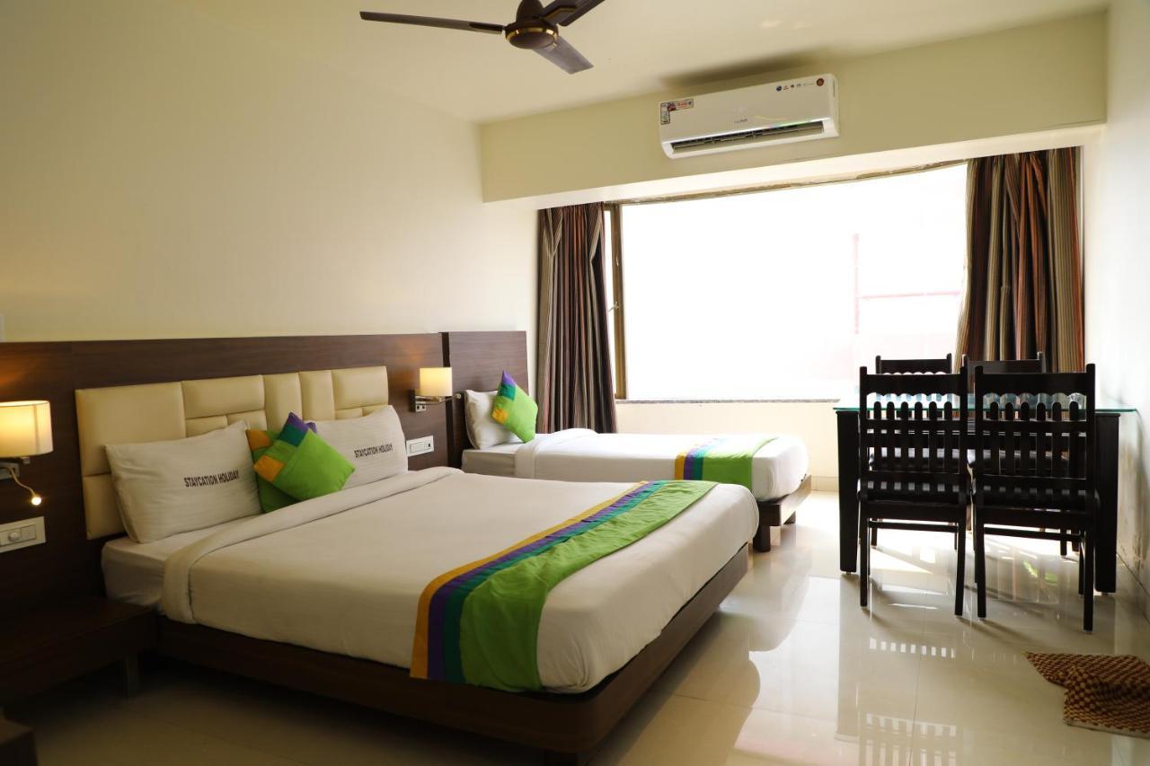 Staycation Holiday Navi Mumbai Luaran gambar