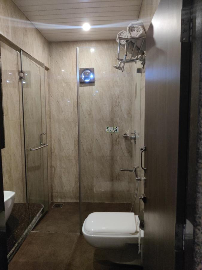 Staycation Holiday Navi Mumbai Luaran gambar
