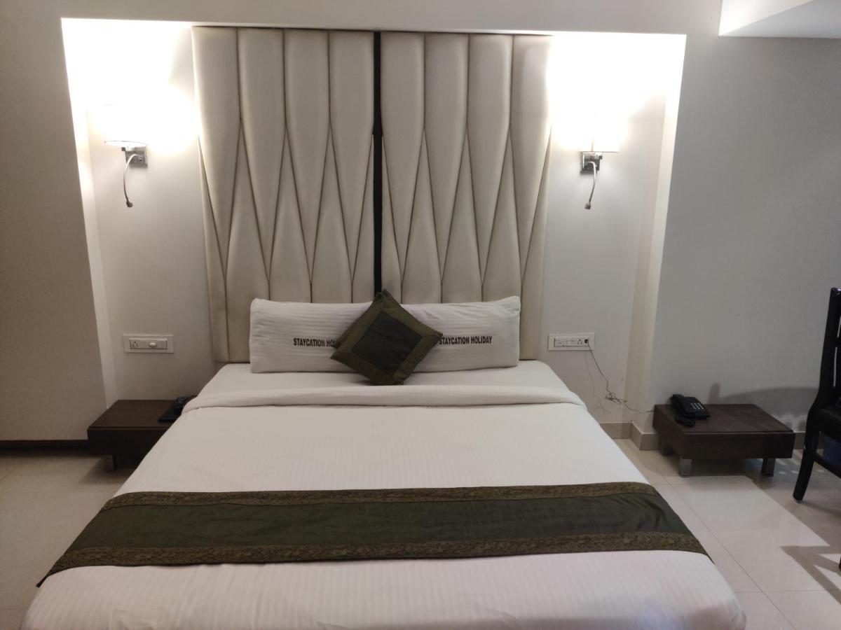 Staycation Holiday Navi Mumbai Luaran gambar