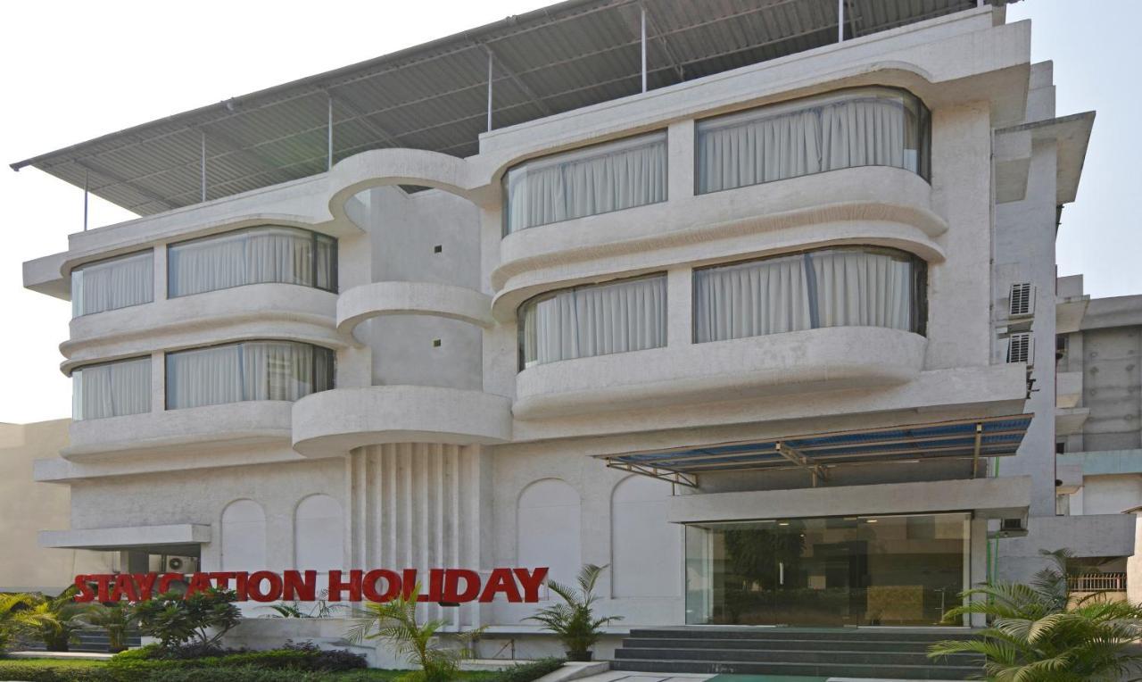 Staycation Holiday Navi Mumbai Luaran gambar