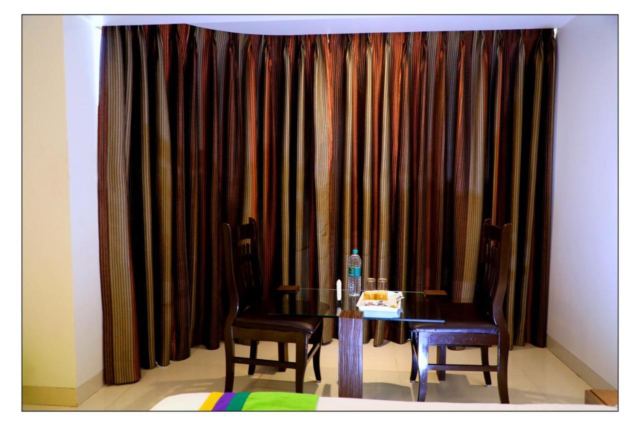 Staycation Holiday Navi Mumbai Luaran gambar